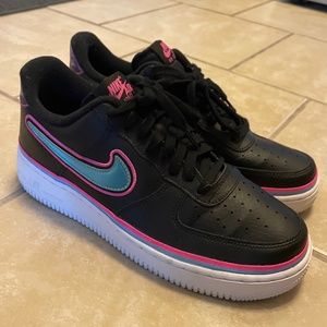 Air Force 1 '07 LV8 Sport 'South Beach'